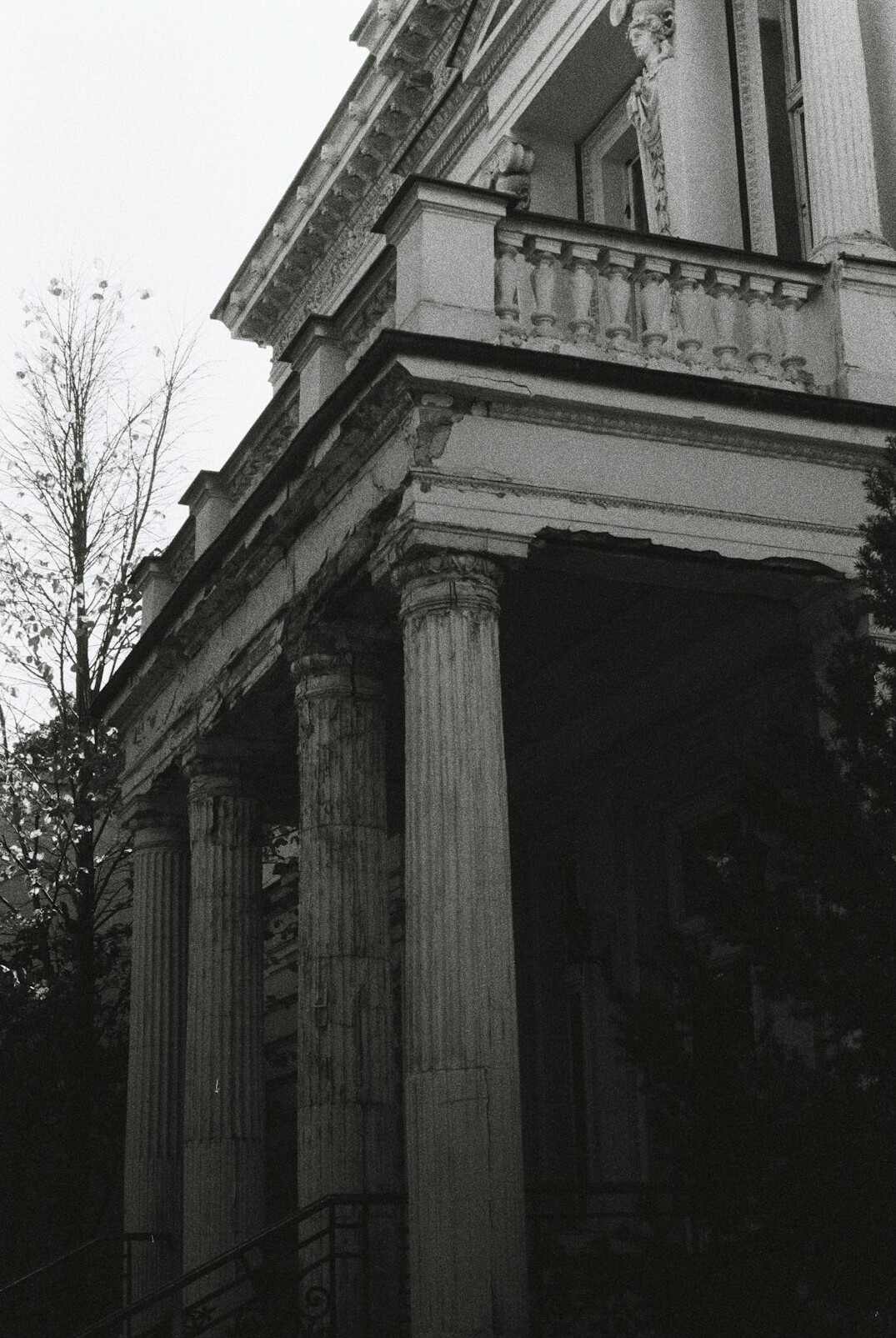 warsaw historic facade detail
